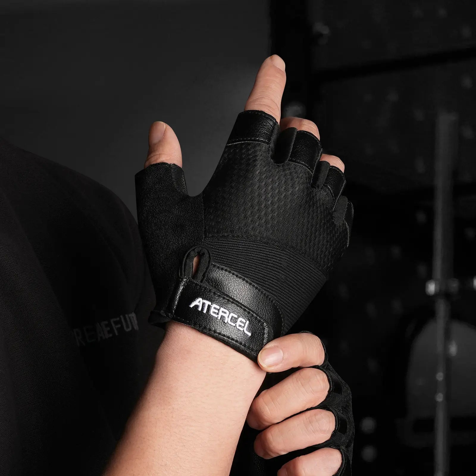 Atercel CWG22 Premium Leather Workout Gloves - Black